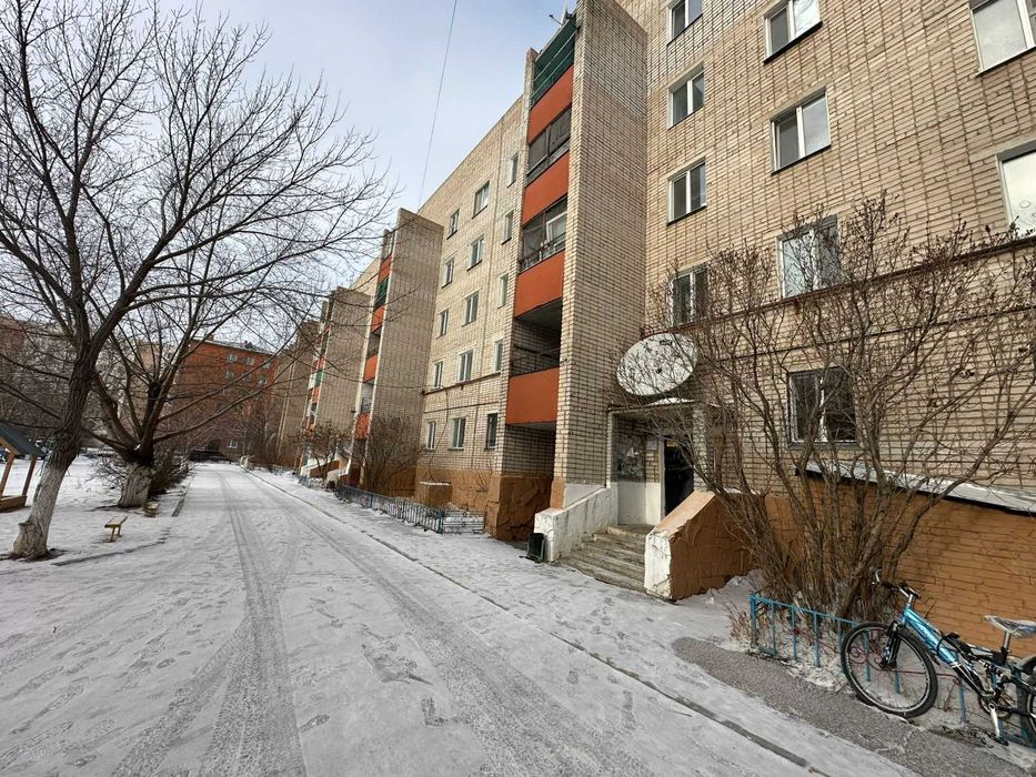 Продается 3 комн квартира Назарбаева,7