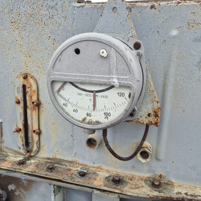 Продам трансформатор с ктп 400/10/0410/04 в рабочем состоянии