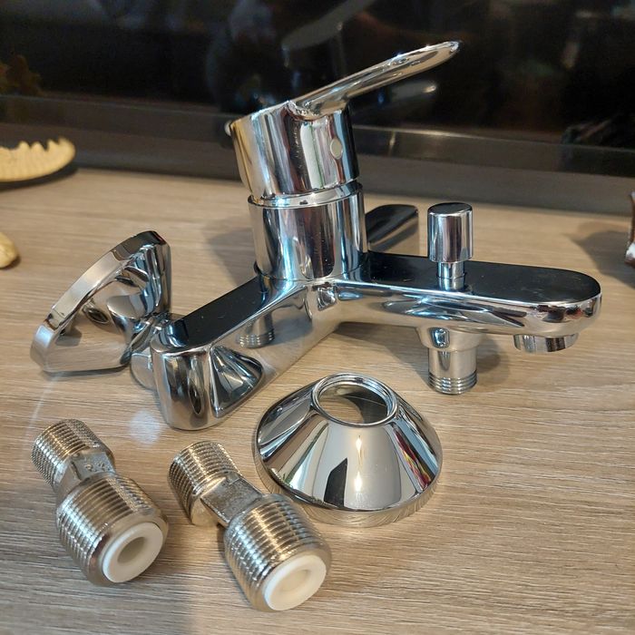 Baterie de baie cu duș