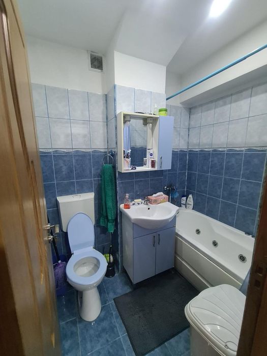 Vând apartament 2 camere