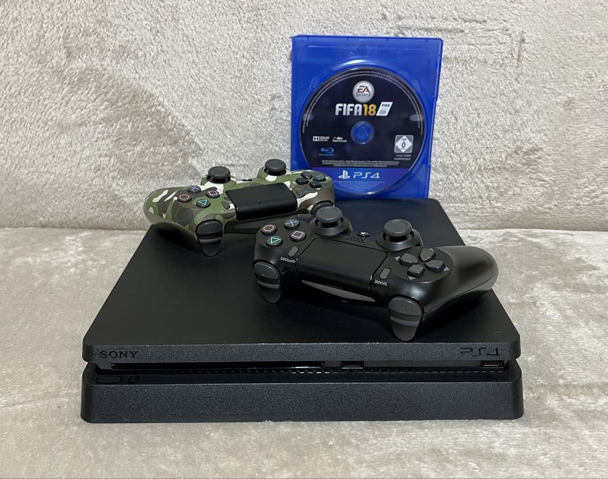 PS4 Slim 500GB impecabil.