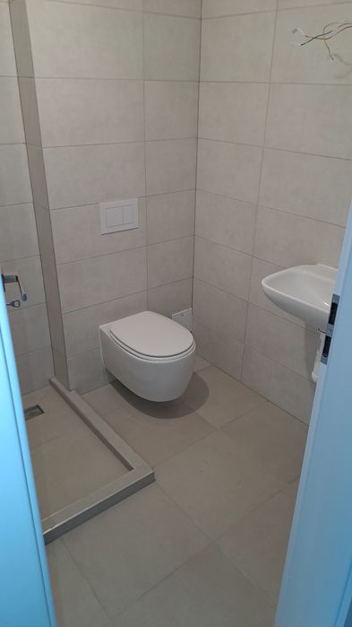 Inchiriez/ Vand spatiu comercial/servicii Maurer