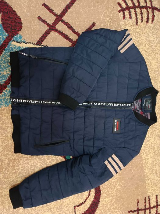 Демисезонная мужская куртка