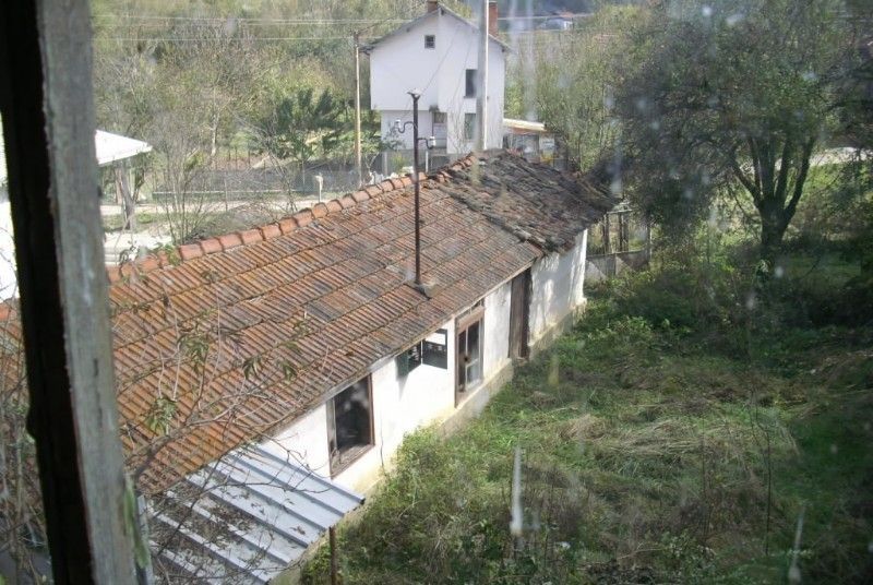 Продава се Къща в с. Углярци, Област Перник - 48 кв.м за 213 €/кв.м - Снимка #4