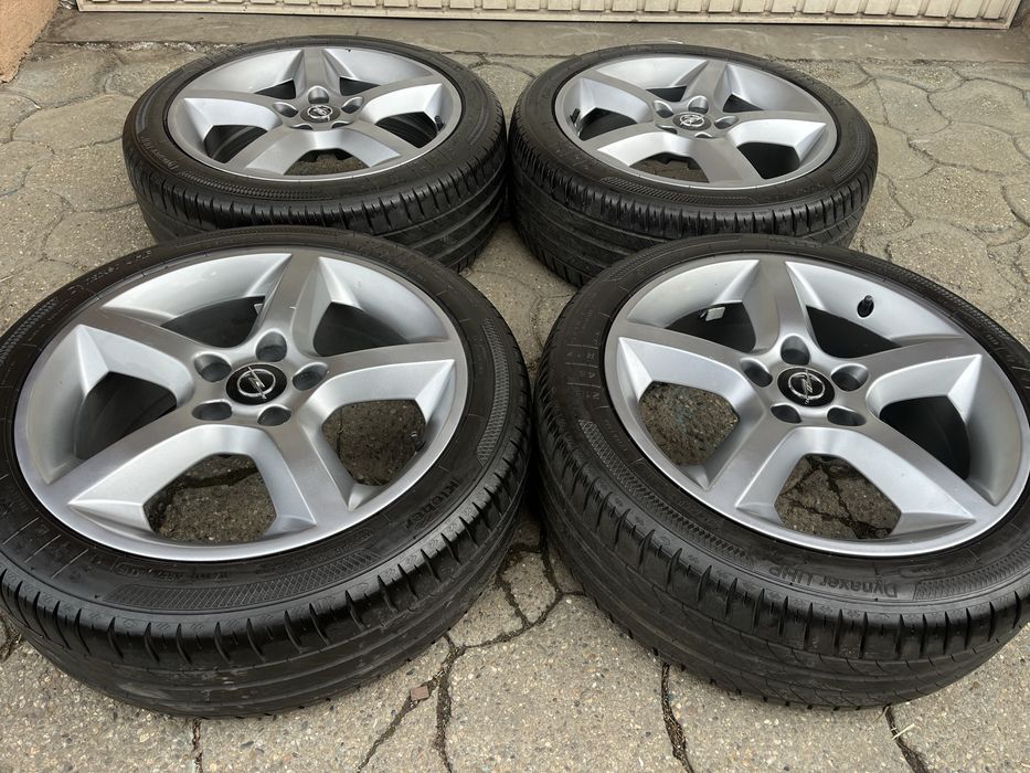 Jante aliaj 5x110mm, anvelope vara 215/45 R17 Opel Astra G, H, Corsa, Meriva, Vectra Tigra Zafira