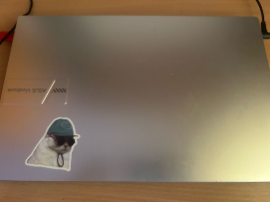 продам ноутбук ASUS