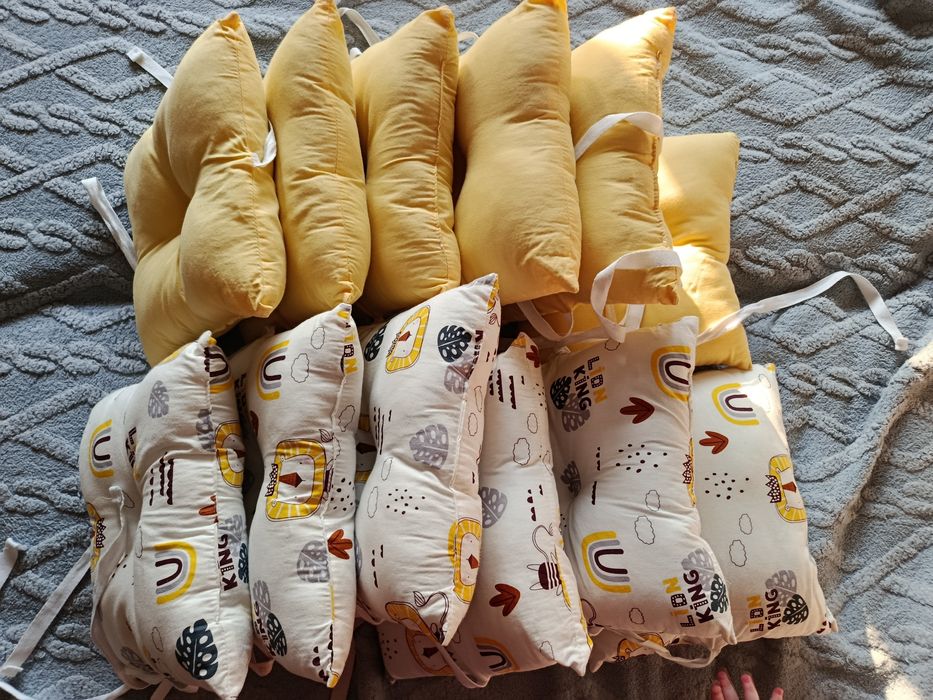 Продам бортики в кроватку