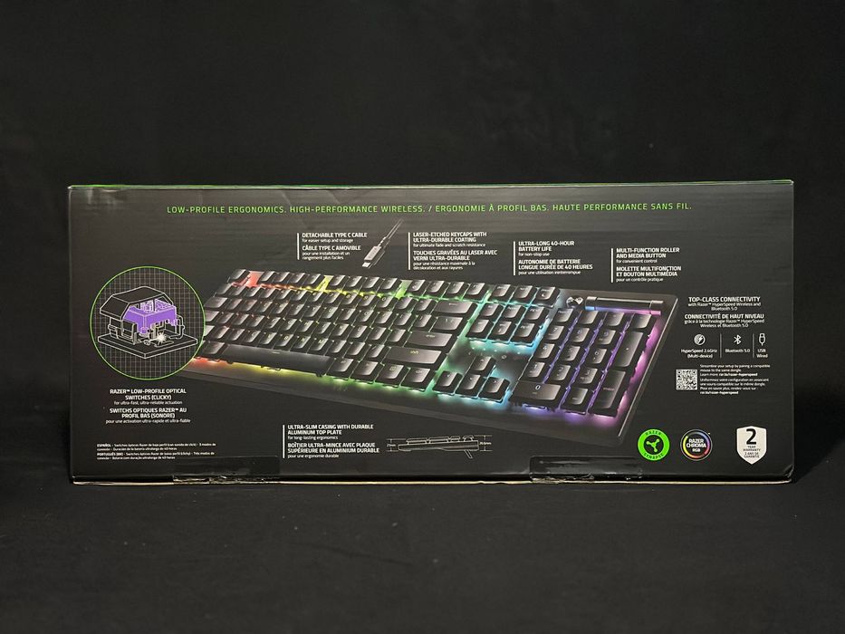 Razer Deathstalker V2 Pro Purple switch