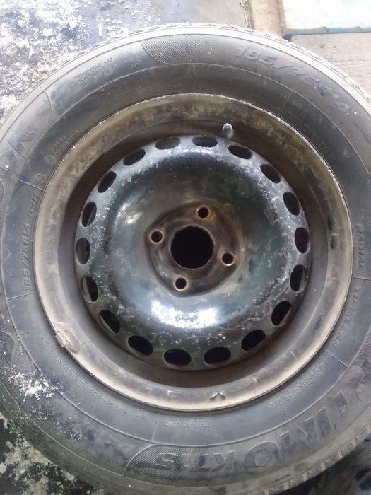 Продам диски с резиной на кобальт