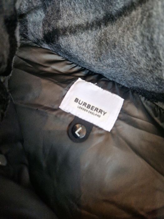 Burberry  puffer jacket