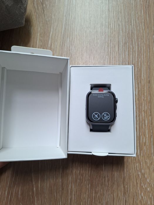 Смарт часовник Huawei watch fit 5