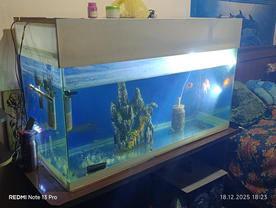 Продам три аквариума