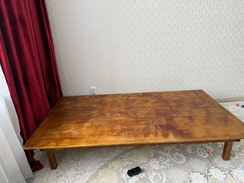 Жер үстелі сатылады