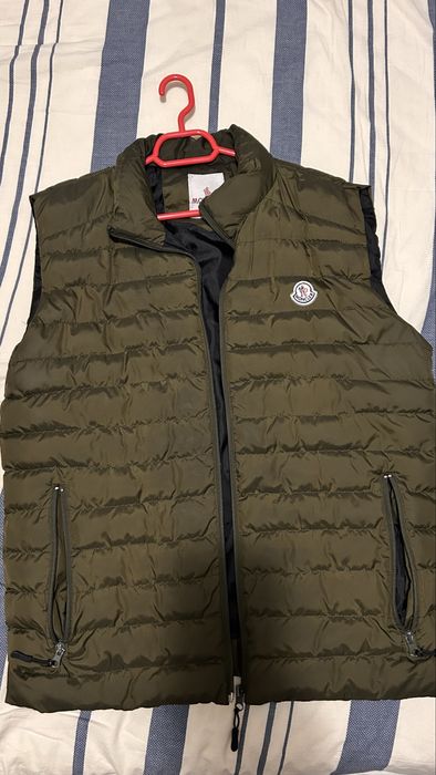 Vesta Moncler barbati