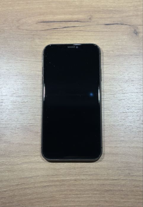 Продава се Iphone 11 64GB !