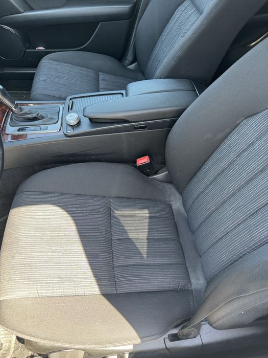 Mercedes C200 CGI BlueEFFICIENCY Elegance foarte bine echipata stare foarte buna