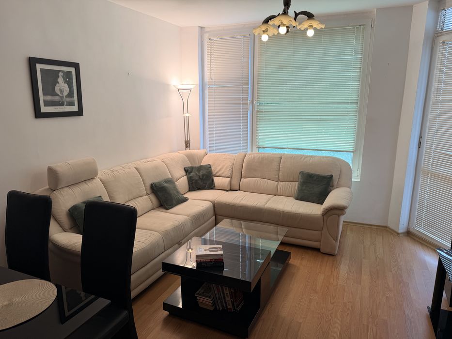 Продава се Двустаен апартамент в Каварна - 63 кв.м за 470 €/кв.м - Снимка #1