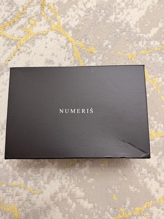 Numeris кроссовки новые
