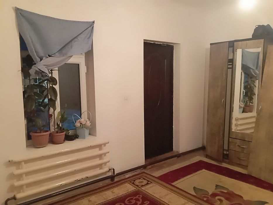 Arzonga ijaraga uyga qoyamiz  Yangi hayot tumani Chortoq mahalasida