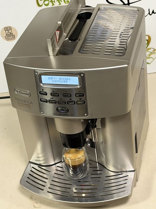 Кафемашина кафе автомат delonghi automatic с гаранция