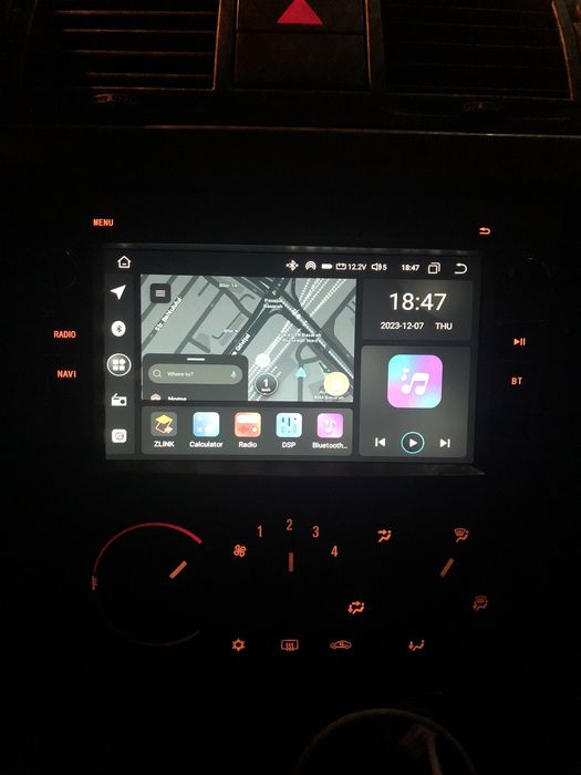 Navigatie 4GB Wireless Android Auto/Carplay