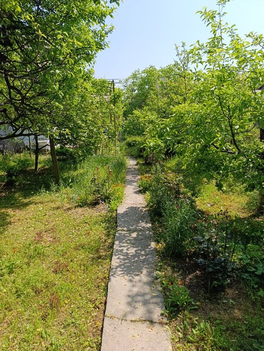 Продаётся своя дача