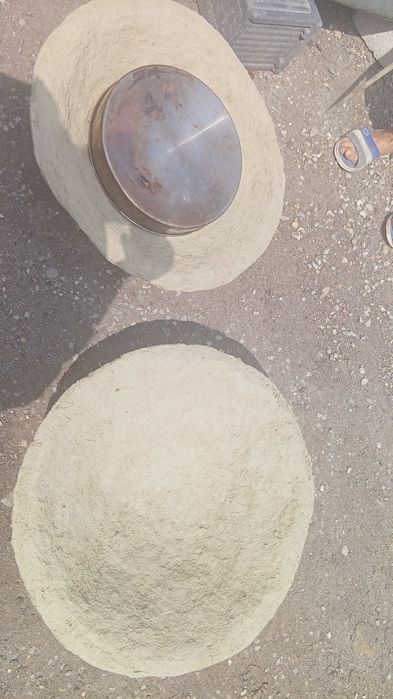 Vând țest de pâine