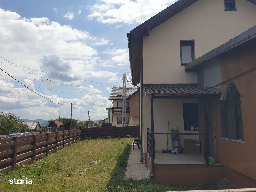 IASI – REDIU - Casa individuala parter + etaj +pod - drum asfaltat