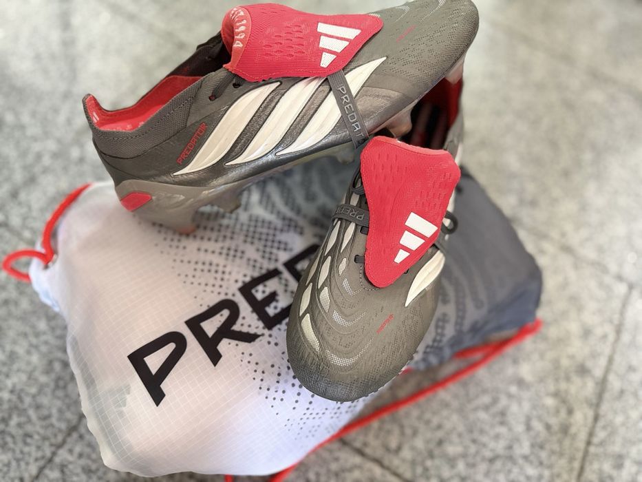 Ghete de fotbal Adidas