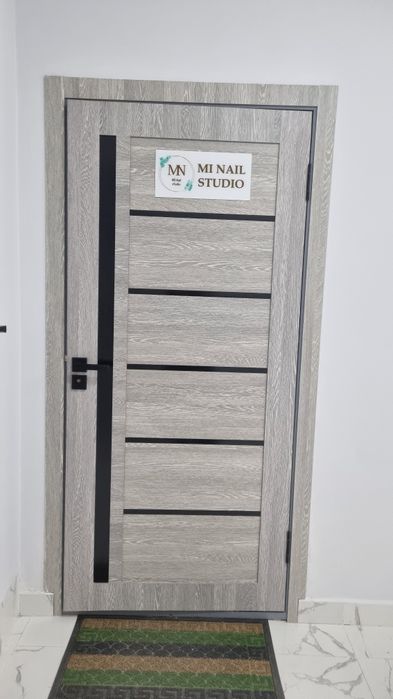 продаю дверь с коробкой, состояние отличное