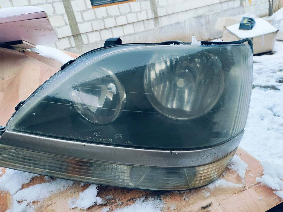 Фара LEXUS Rx300 левый