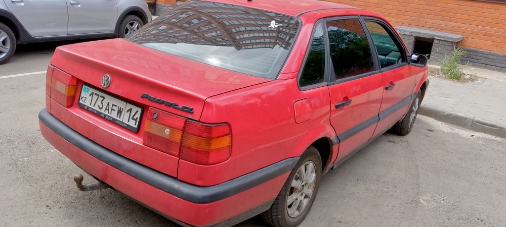 продама пассат в4