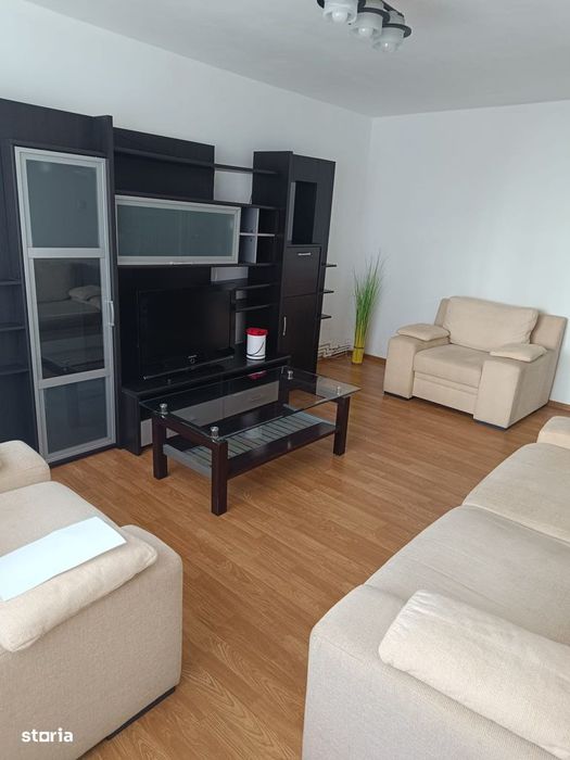 Apartament 3 camere parter Independentei