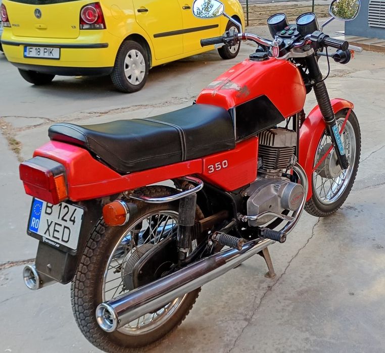 JAWA 350   Retro