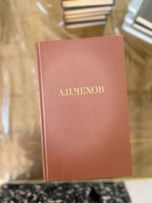 Продаю книги разные и в томах
