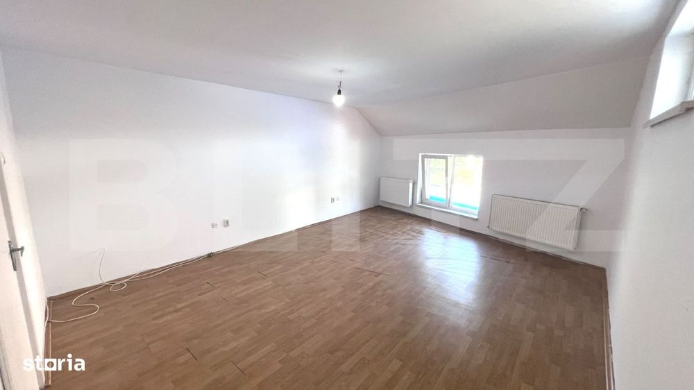 Spatiu comercial de vanzare, 195 mp utili, 500 mp teren, zona Central