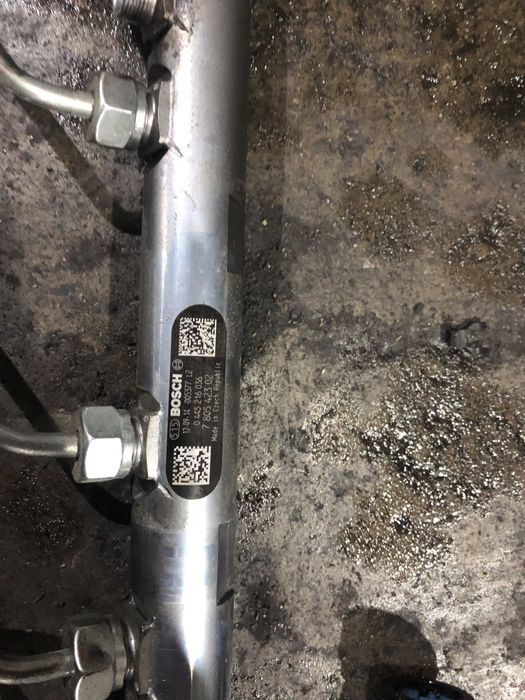 Помпа/дюзи/рейл бмв 3.5д 313 коня ( pompa/diuzi bmw 313hp )