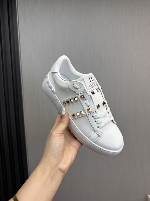 Adidasi Valentino Garavani Rockstud Untitled sneakers