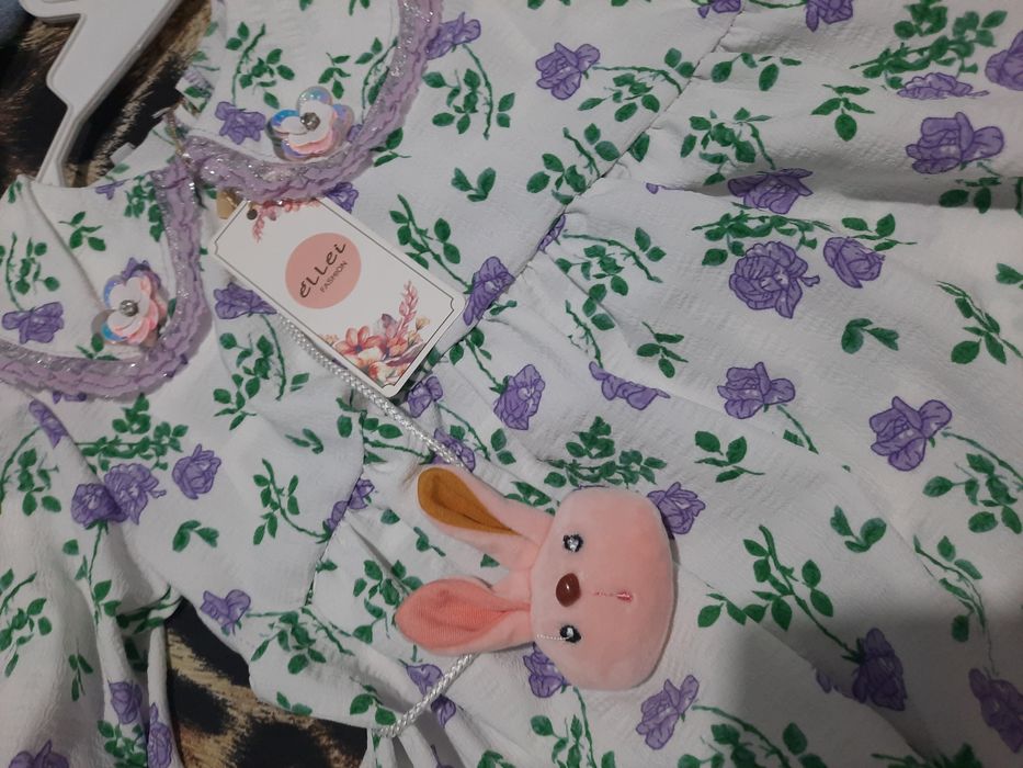 Детское платье с длинным рукавом на  девочку