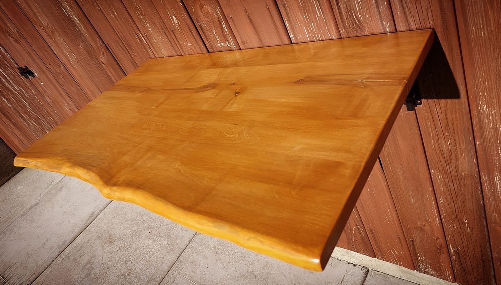 Birou suspendat pliabil