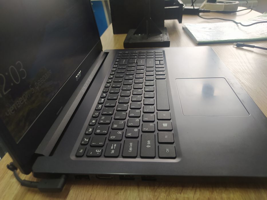 Notbuk Aser i aʼlo darajada zaryadi 2-3 soat yetadi.