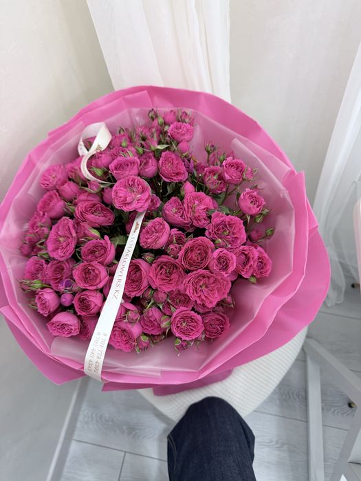 Букет спрей роза.