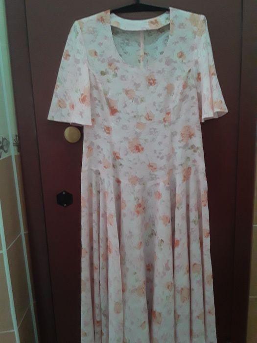 Продаются платья