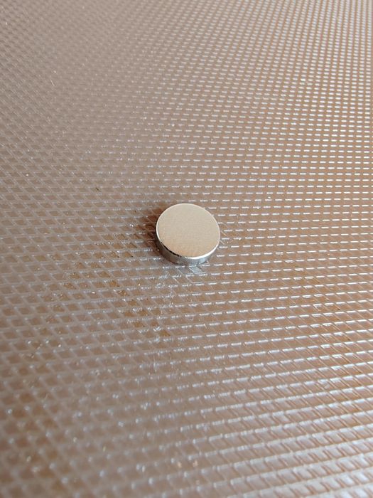 Магниты неодимовые диски 6*2 мм.