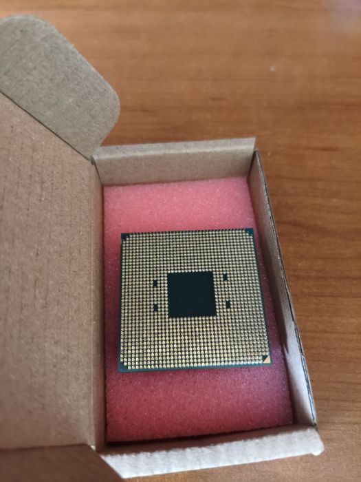 Ryzen 5 3600 / AMD Radeon RX 5600 XT