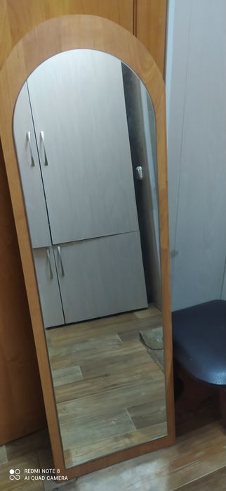 Продам зеркало в хорошем состоянии