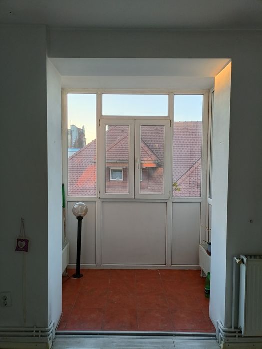 Garsoniera de vanzare la Hala Traian