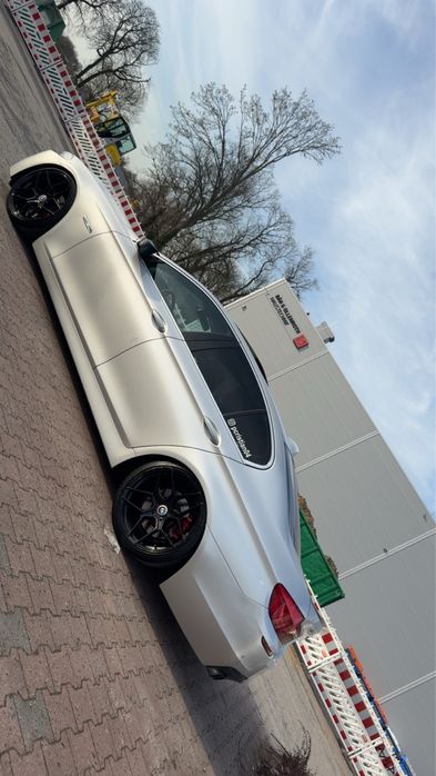 BMW   F10   520d