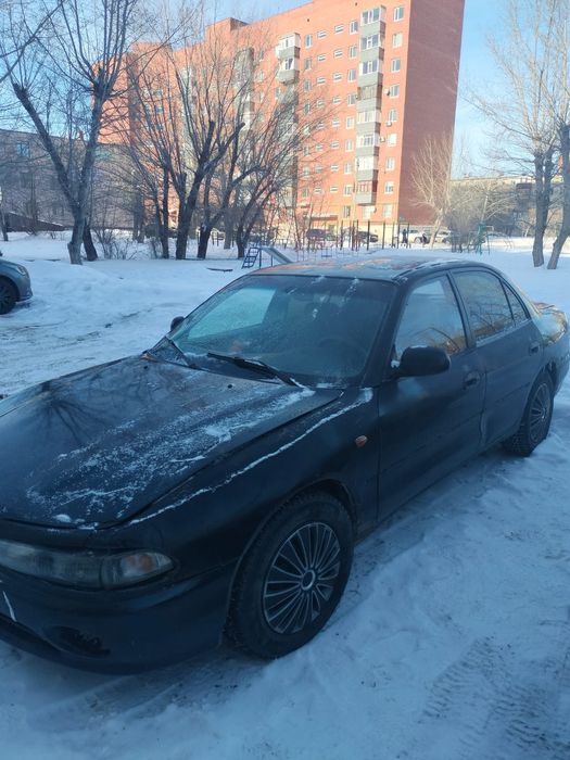 Mitsubishi Galant 7