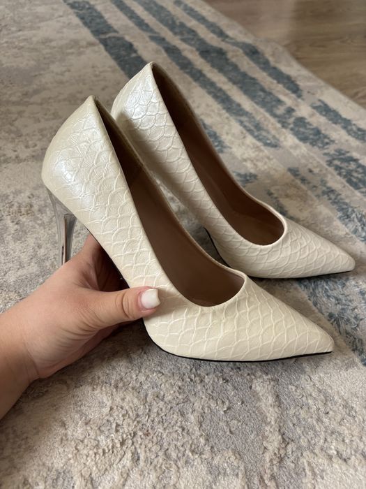 Продам каблук на 5000